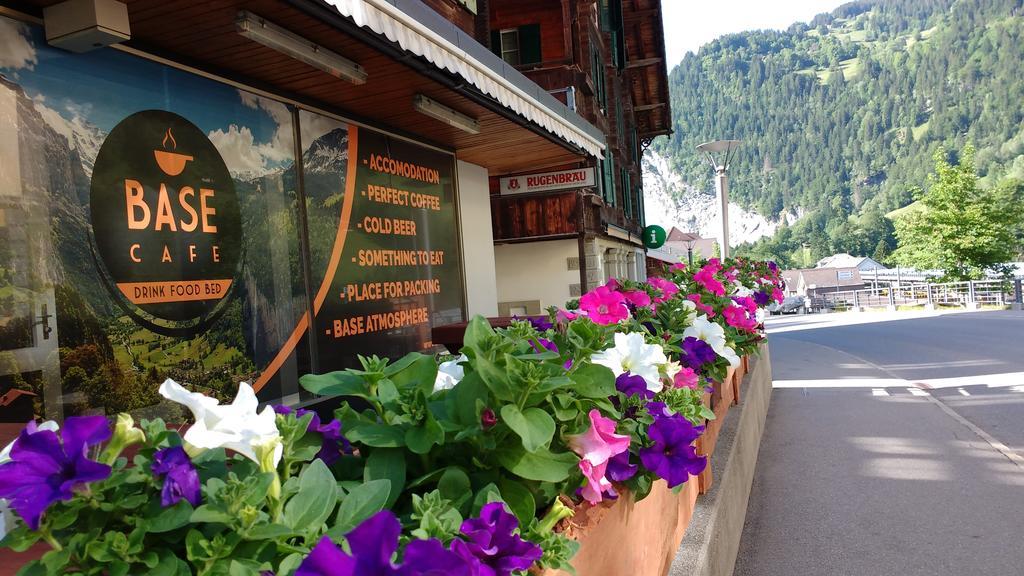 Base Cafe Apartment Lauterbrunnen Ngoại thất bức ảnh